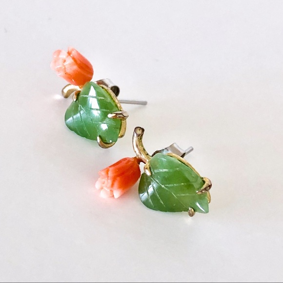 Carved Jade and Coral Stud Earrings - Picture 2 of 9